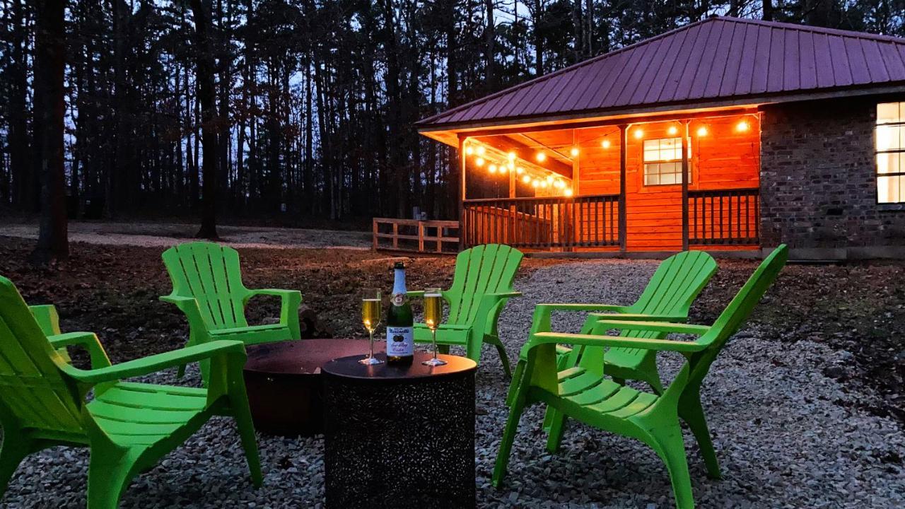 3Bd Cabin Family Fun Arcade Games Fire Pit 5 Min From Lake Fishing Hunting Broken Bow Exteriör bild